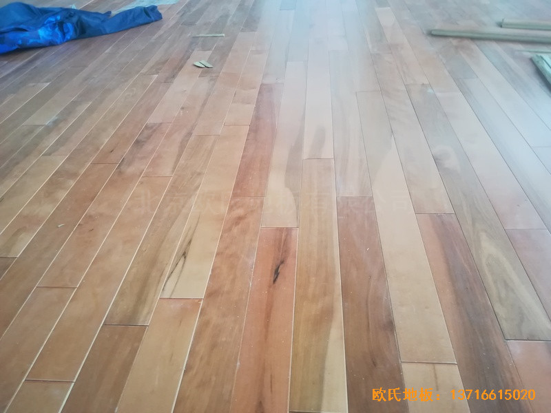 ���K�B�Ƹ�����С�W(xu��)�@���^�w��ľ�ذ���b����4