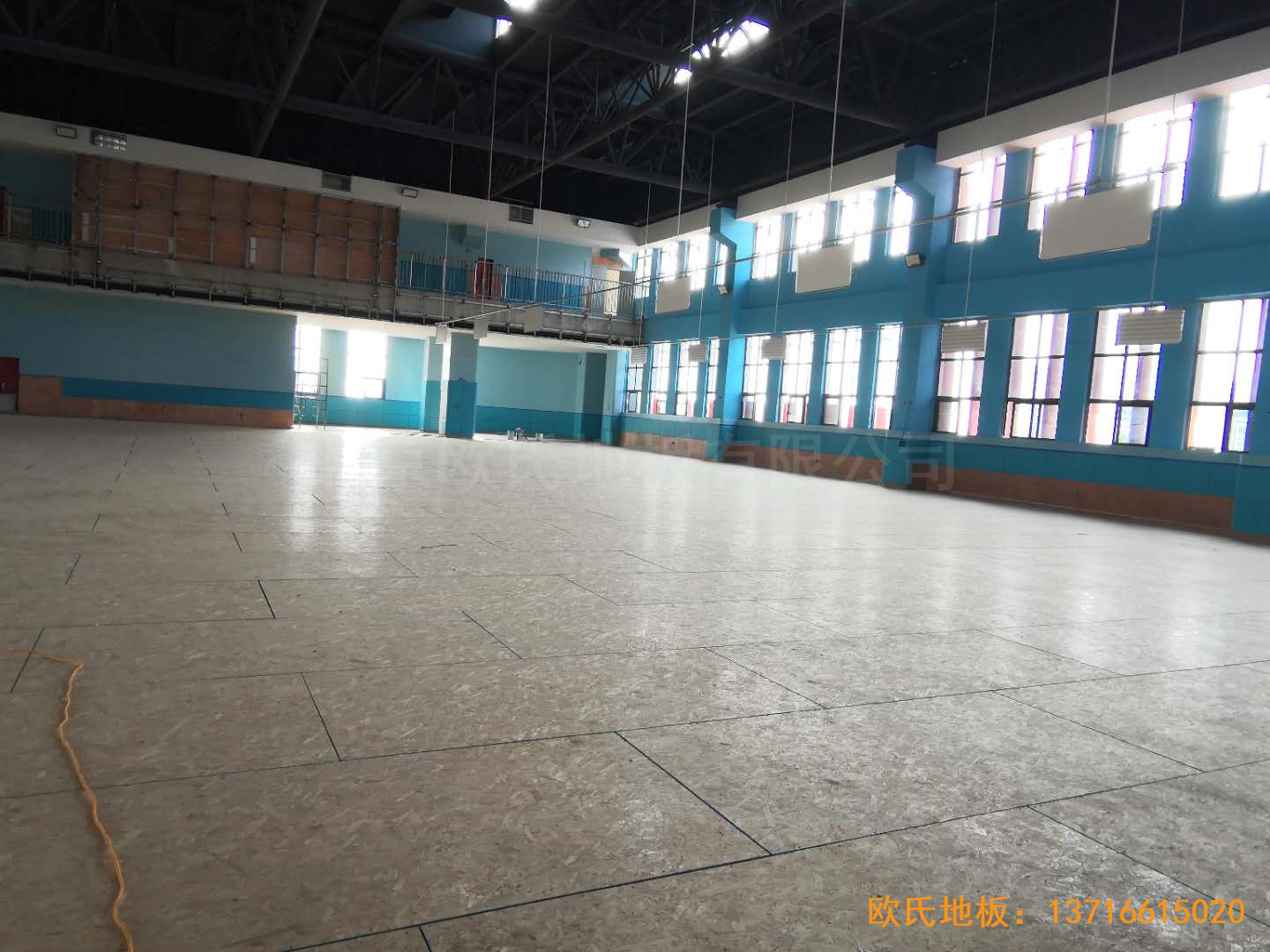 ����������С�WA�^�w���^�w��ľ�ذ尲�b����0